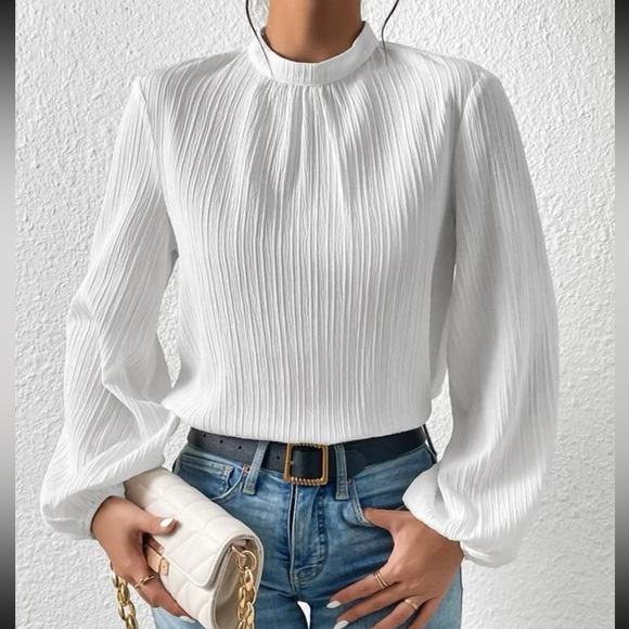 Boho mock neck keyhole back blouse - Picture 9 of 12